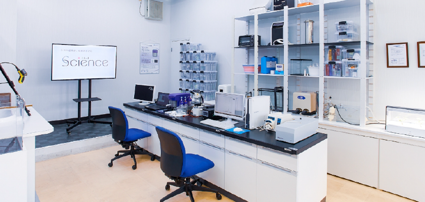 サイエンステクニカルラボ